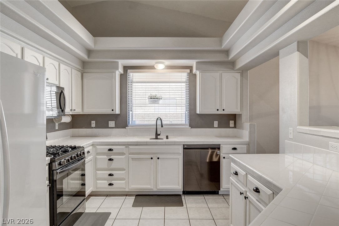 5712 Silver Belle Street Las Vegas NV 89149
