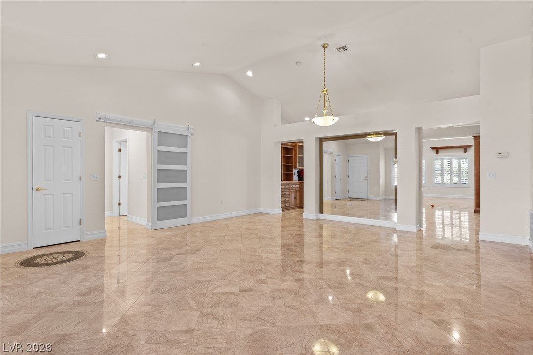 8821 Sandspring Drive Las Vegas NV 89134