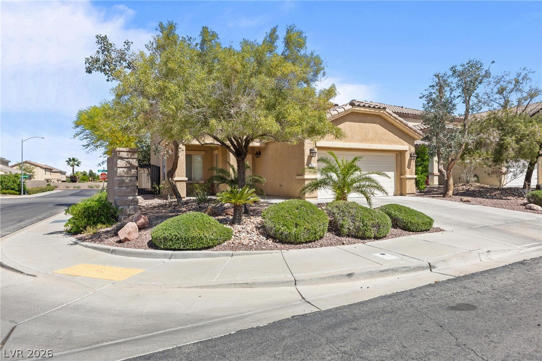 92 Newmiller Street Henderson NV 89002