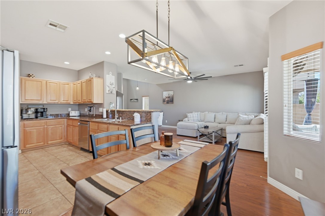 6053 Sea Cliff Cove Street North Las Vegas NV 89031