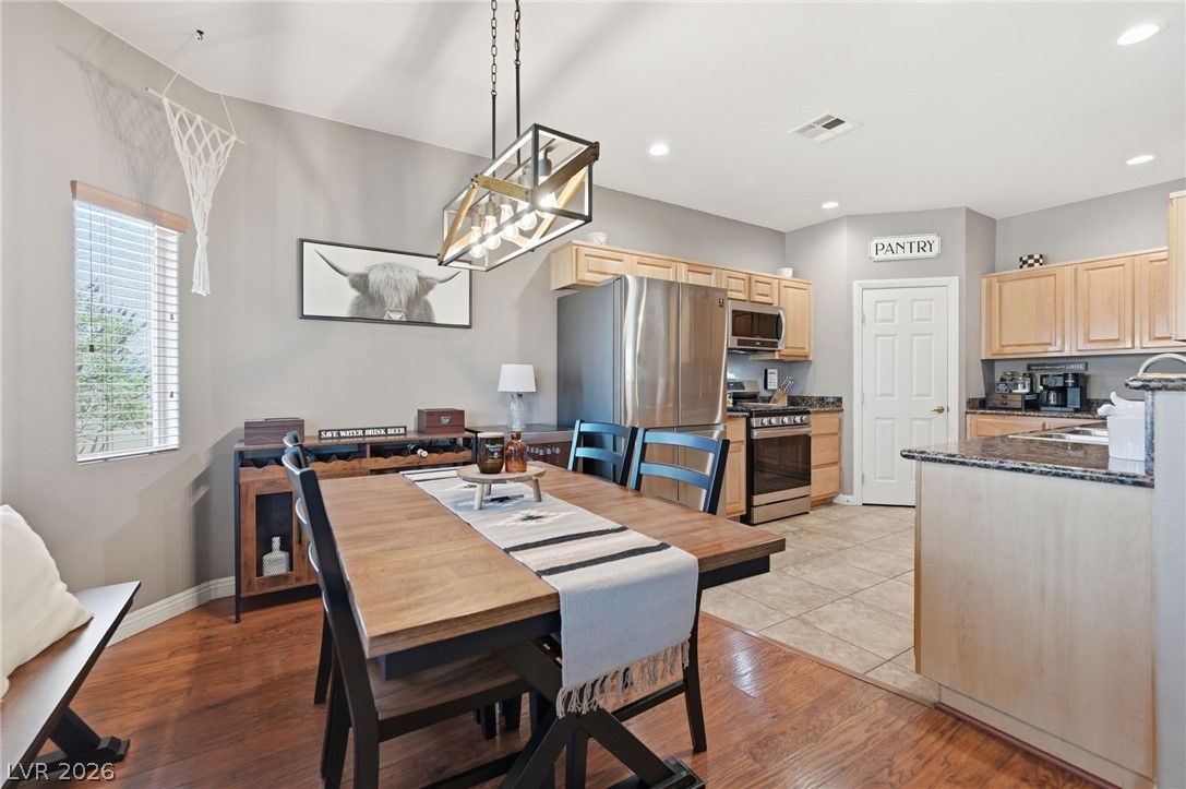 6053 Sea Cliff Cove Street North Las Vegas NV 89031
