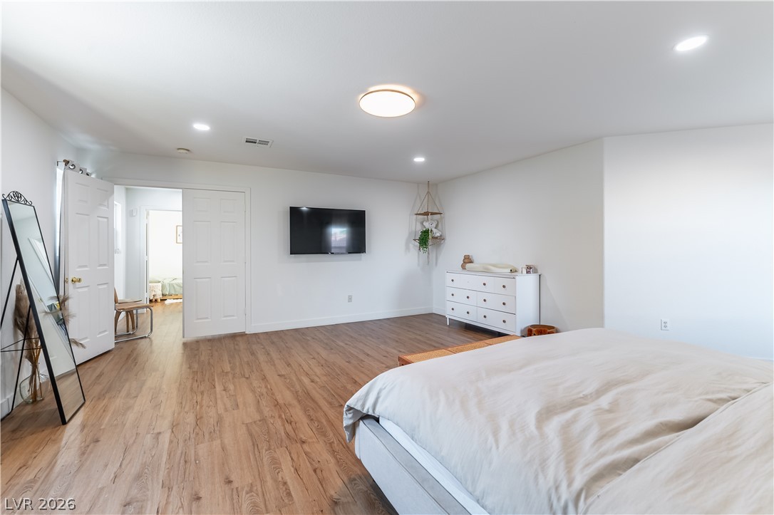 10008 Garamound Avenue Las Vegas NV 89117