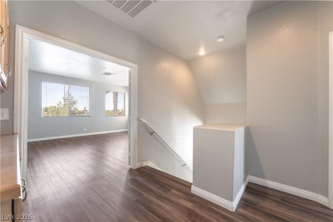 2080 Calcite Cliff Avenue Las Vegas NV 89123