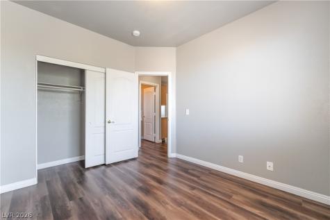 2080 Calcite Cliff Avenue Las Vegas NV 89123