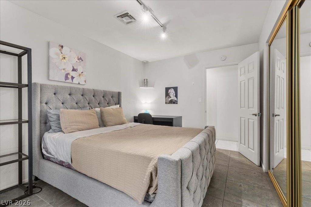 2880 East Quail Avenue Las Vegas NV 89120