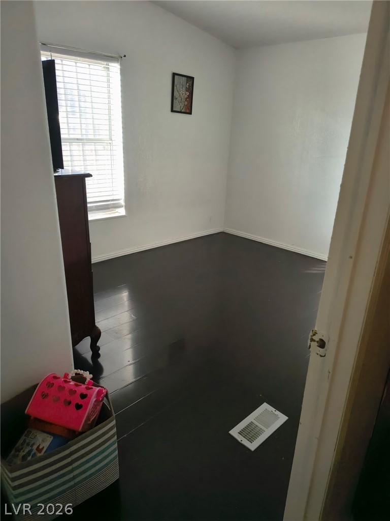 6023 Great Smoky Avenue Las Vegas NV 89156