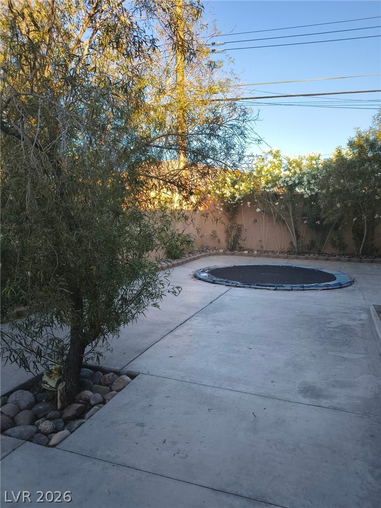 6023 Great Smoky Avenue Las Vegas NV 89156