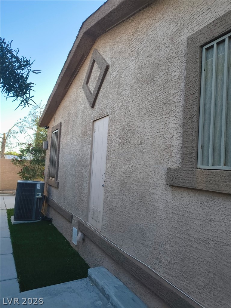 6023 Great Smoky Avenue Las Vegas NV 89156