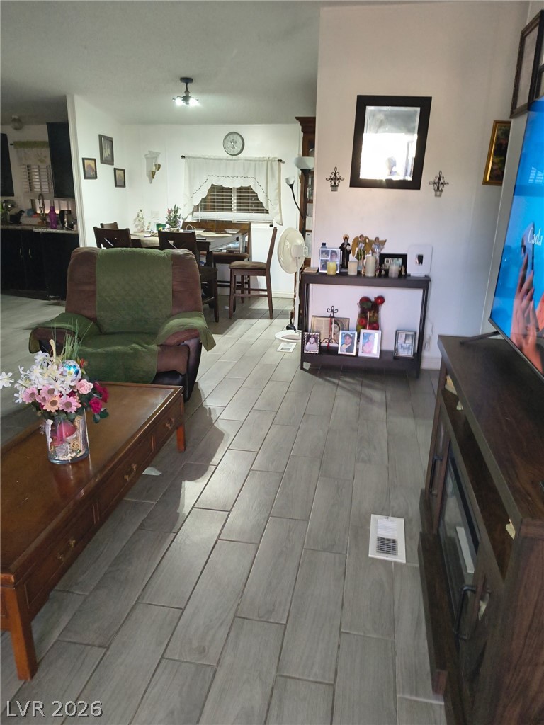 6023 Great Smoky Avenue Las Vegas NV 89156