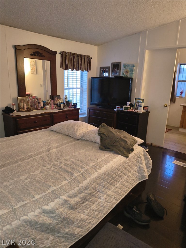 6023 Great Smoky Avenue Las Vegas NV 89156