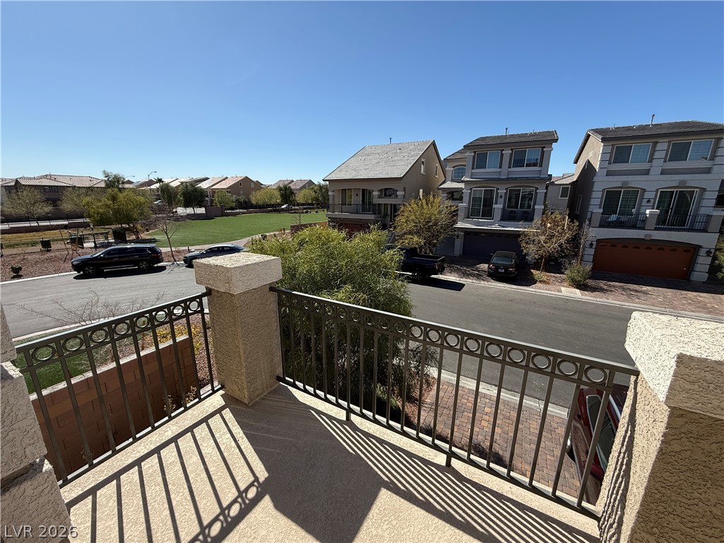 7068 Parrot Bay Way Las Vegas NV 89118