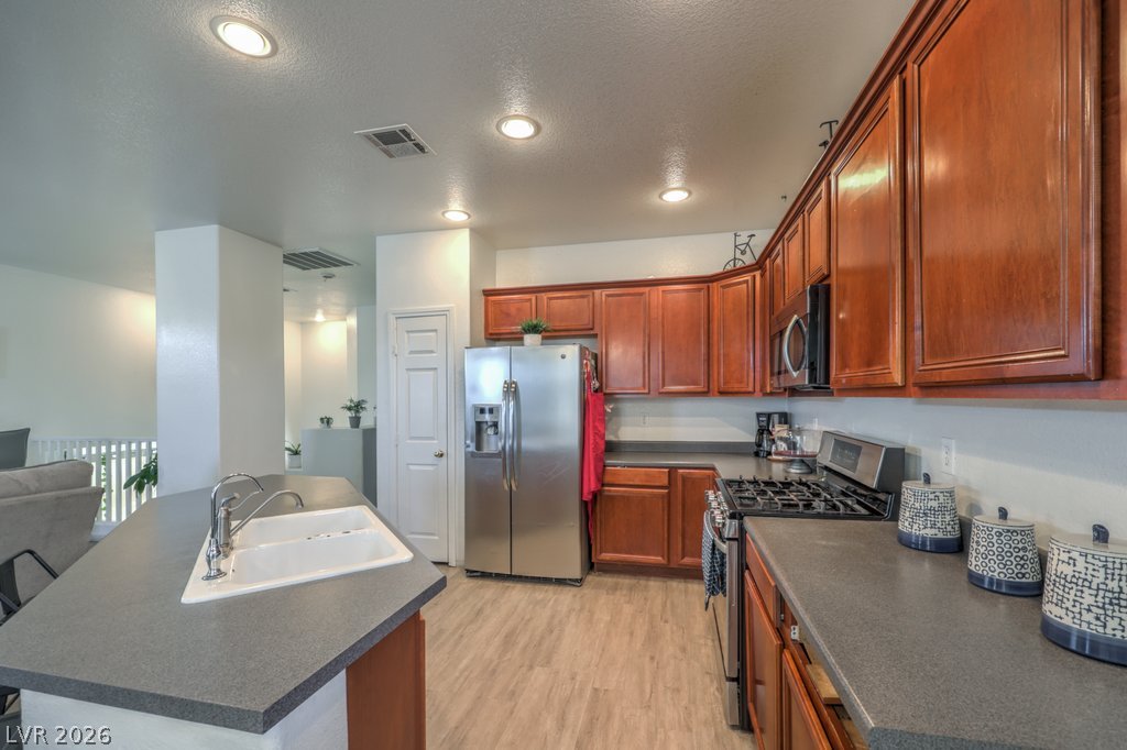 3592 Gloucester Gate Street Las Vegas NV 89122
