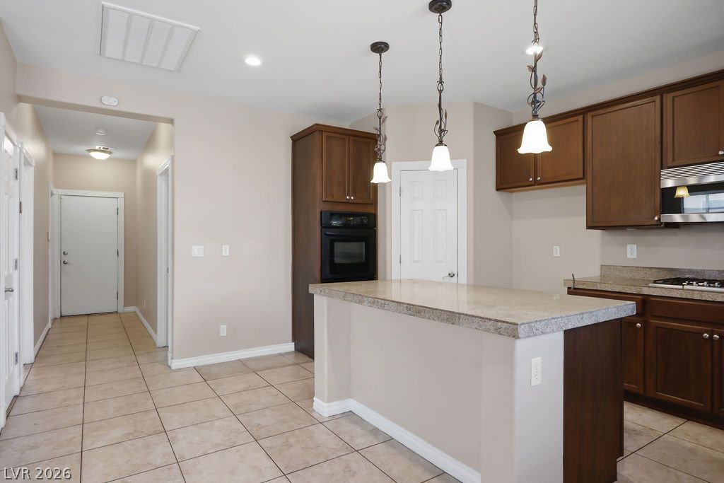 9712 Running Rabbit Street Las Vegas NV 89143