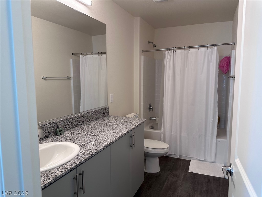 5637 Thunder Blue Avenue Las Vegas NV 89122