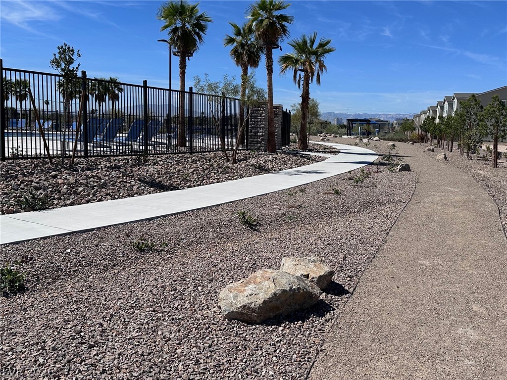 5637 Thunder Blue Avenue Las Vegas NV 89122