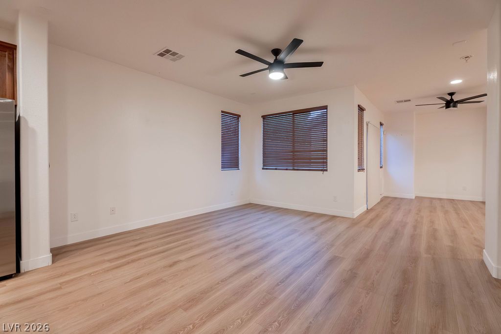 10705 Mentesana Avenue Las Vegas NV 89166