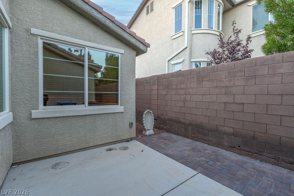 10705 Mentesana Avenue Las Vegas NV 89166