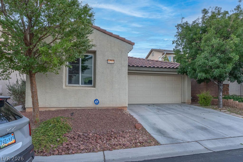 10705 Mentesana Avenue Las Vegas NV 89166