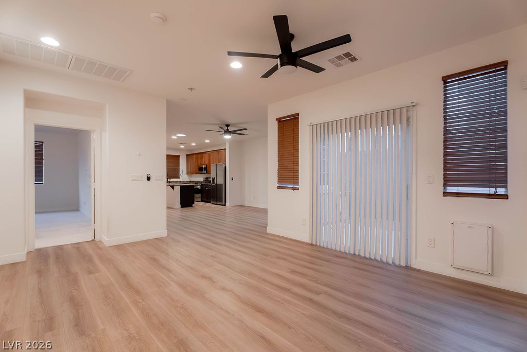 10705 Mentesana Avenue Las Vegas NV 89166