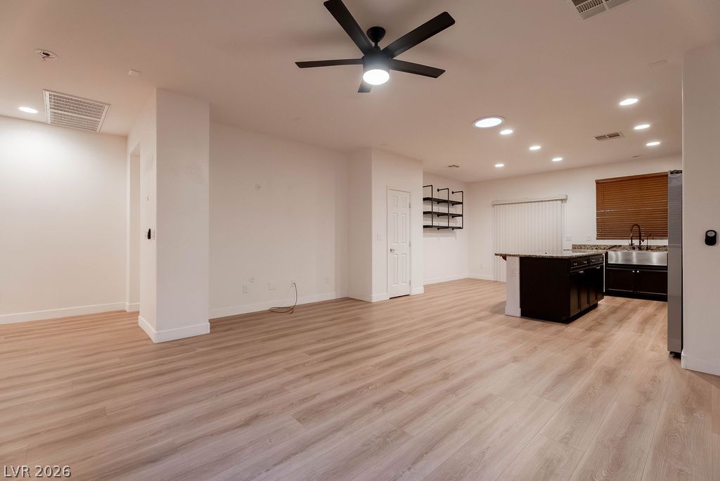 10705 Mentesana Avenue Las Vegas NV 89166