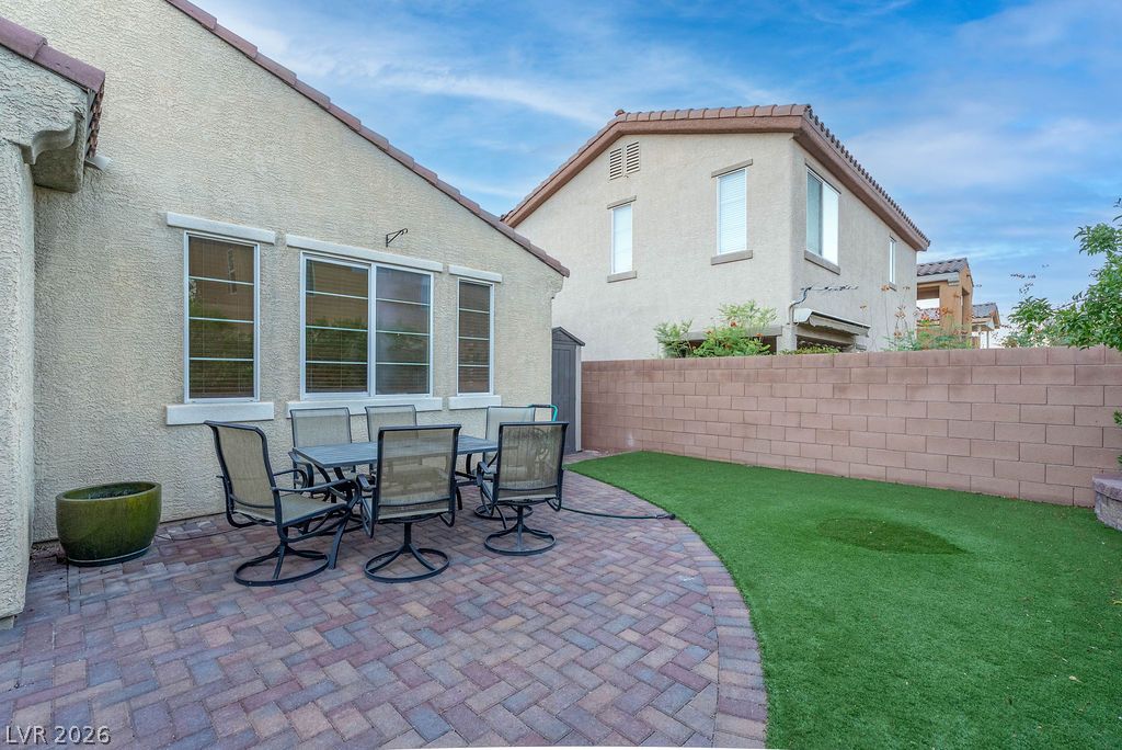 10705 Mentesana Avenue Las Vegas NV 89166