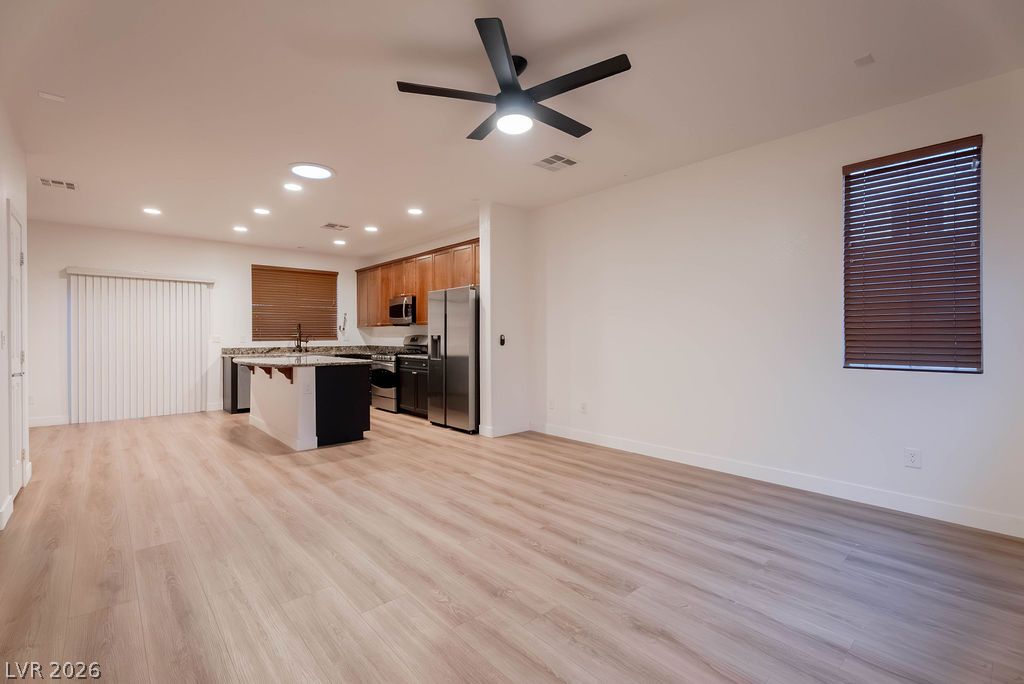 10705 Mentesana Avenue Las Vegas NV 89166