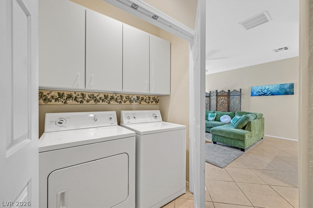 6097 Falconer Avenue Las Vegas NV 89122