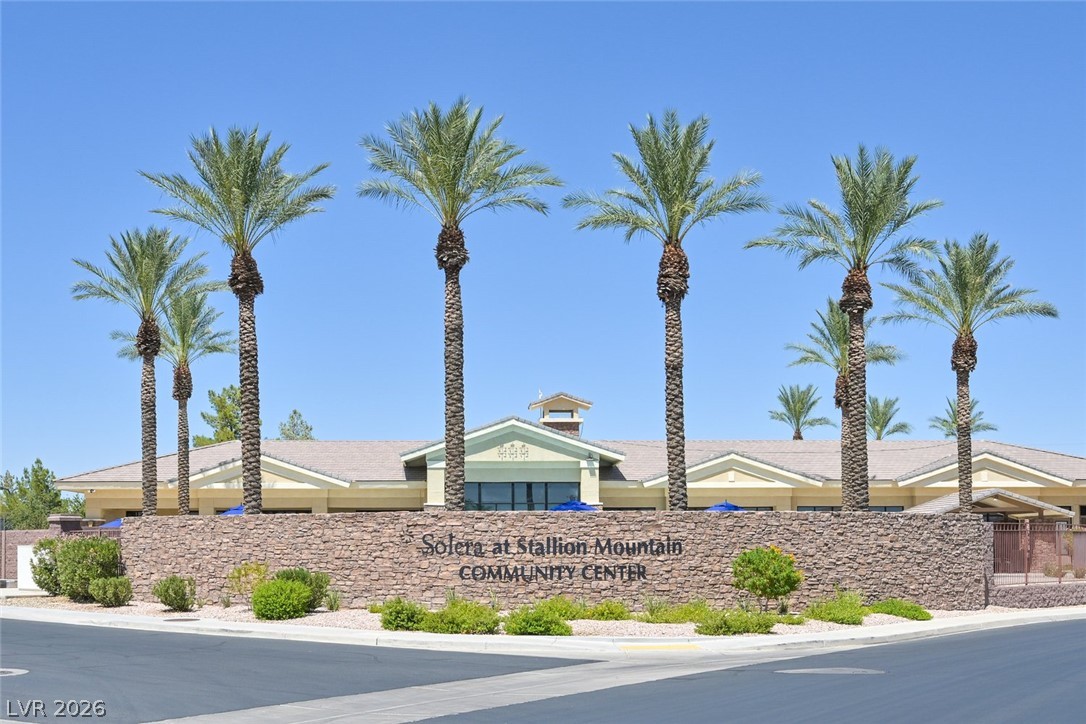 6097 Falconer Avenue Las Vegas NV 89122