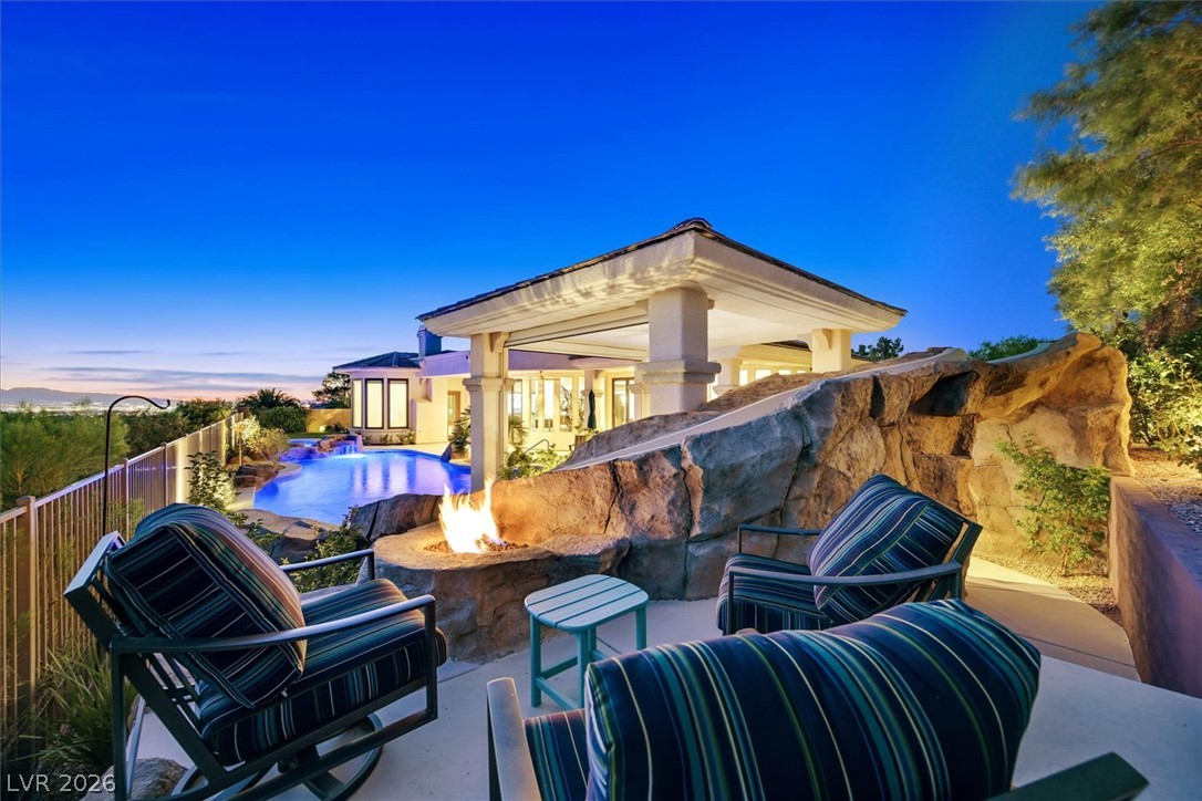 19 Club Vista Drive Henderson NV 89052