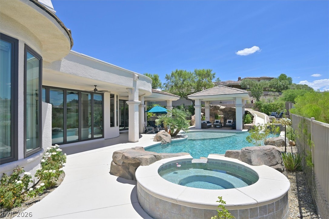 19 Club Vista Drive Henderson NV 89052