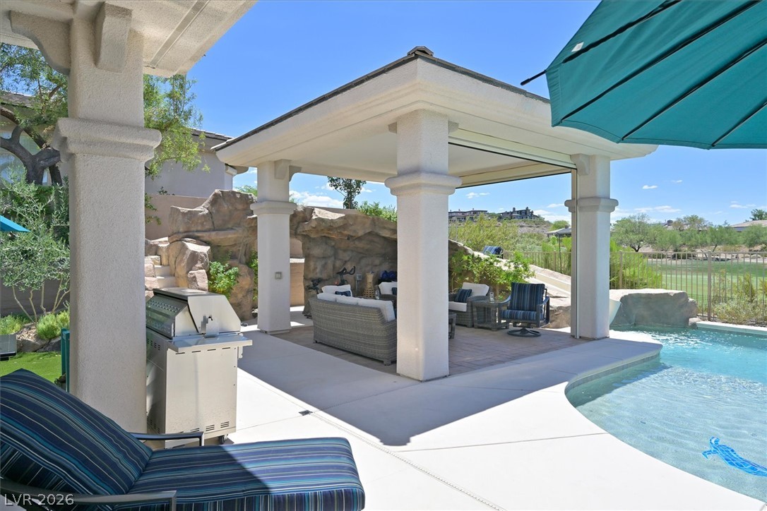 19 Club Vista Drive Henderson NV 89052