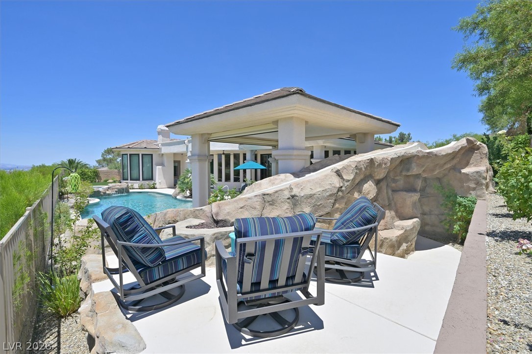 19 Club Vista Drive Henderson NV 89052