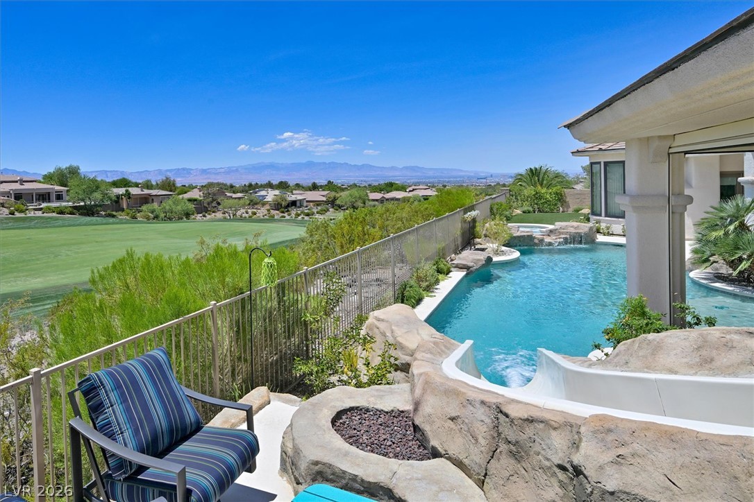 19 Club Vista Drive Henderson NV 89052