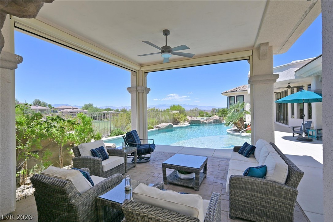 19 Club Vista Drive Henderson NV 89052