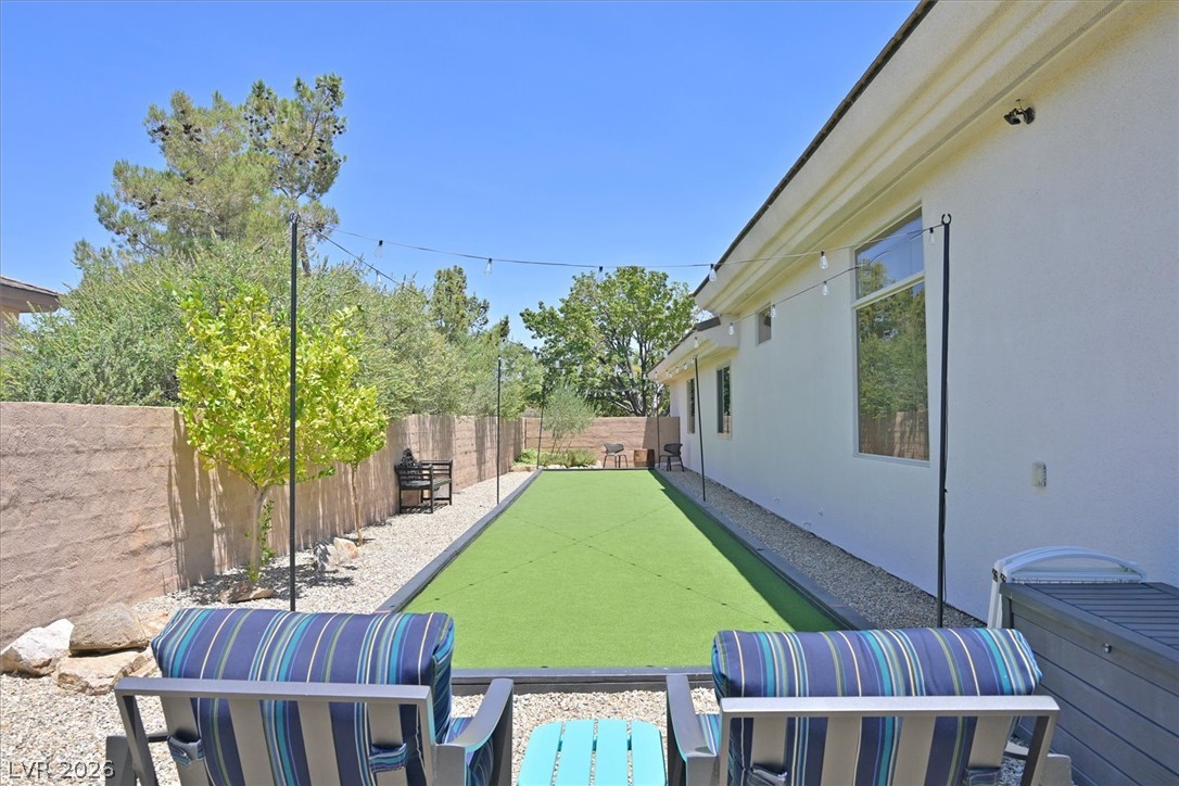 19 Club Vista Drive Henderson NV 89052