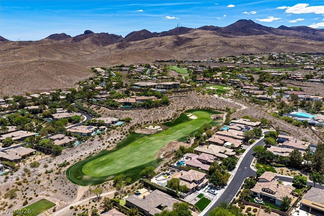 19 Club Vista Drive Henderson NV 89052