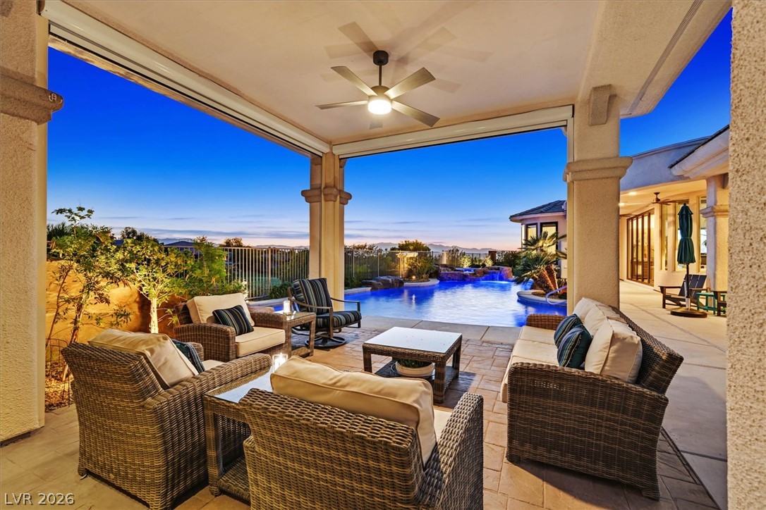 19 Club Vista Drive Henderson NV 89052