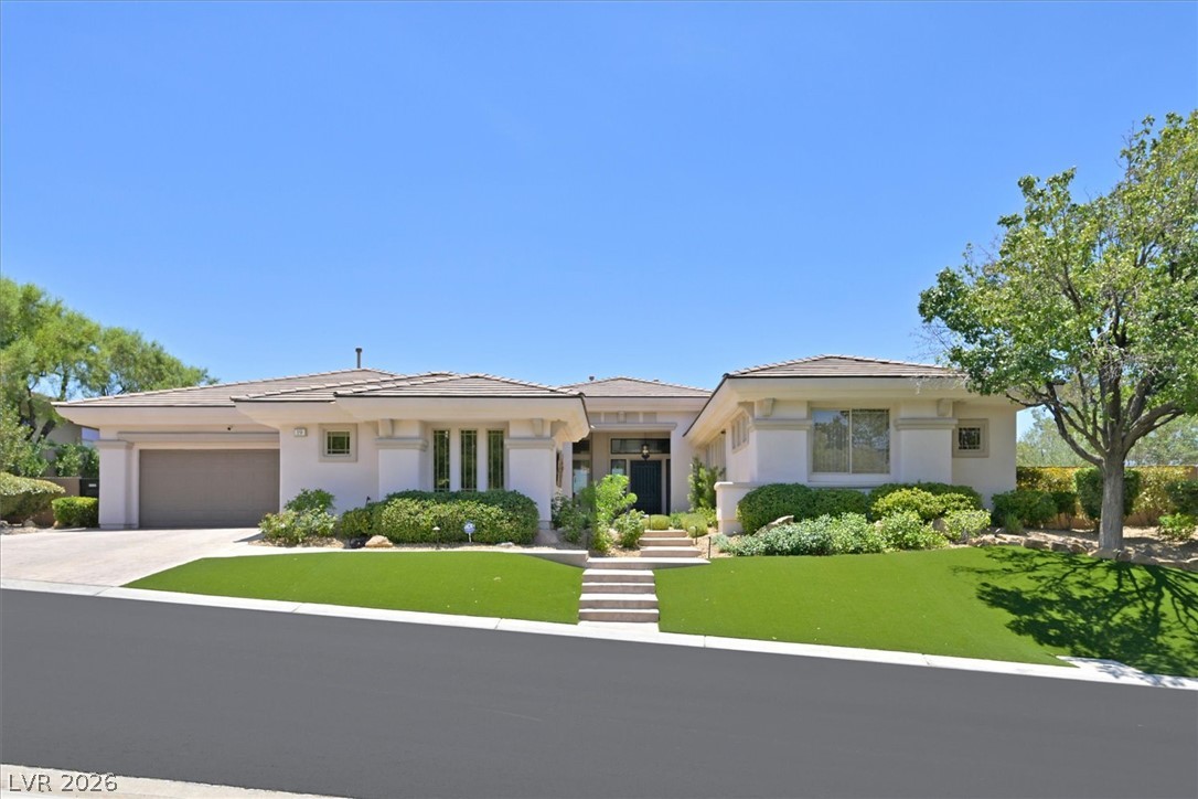19 Club Vista Drive Henderson NV 89052