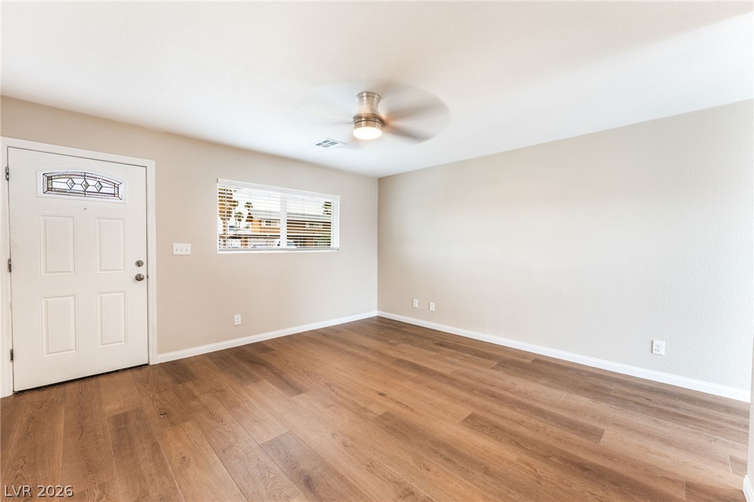 3882 Chinchilla Avenue Las Vegas NV 89121