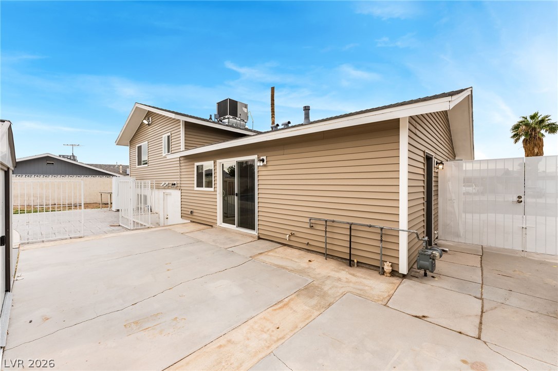 3882 Chinchilla Avenue Las Vegas NV 89121