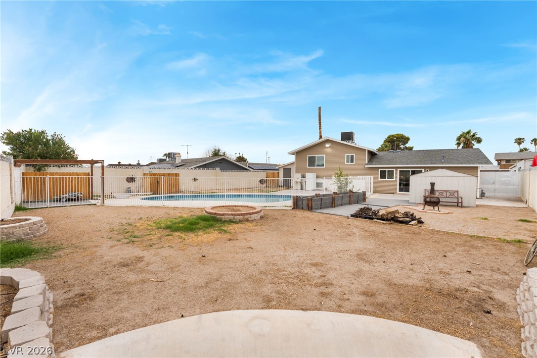3882 Chinchilla Avenue Las Vegas NV 89121