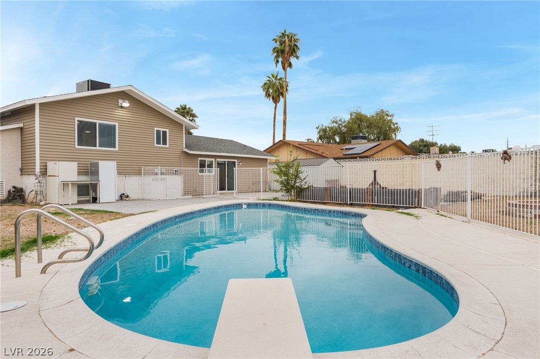3882 Chinchilla Avenue Las Vegas NV 89121