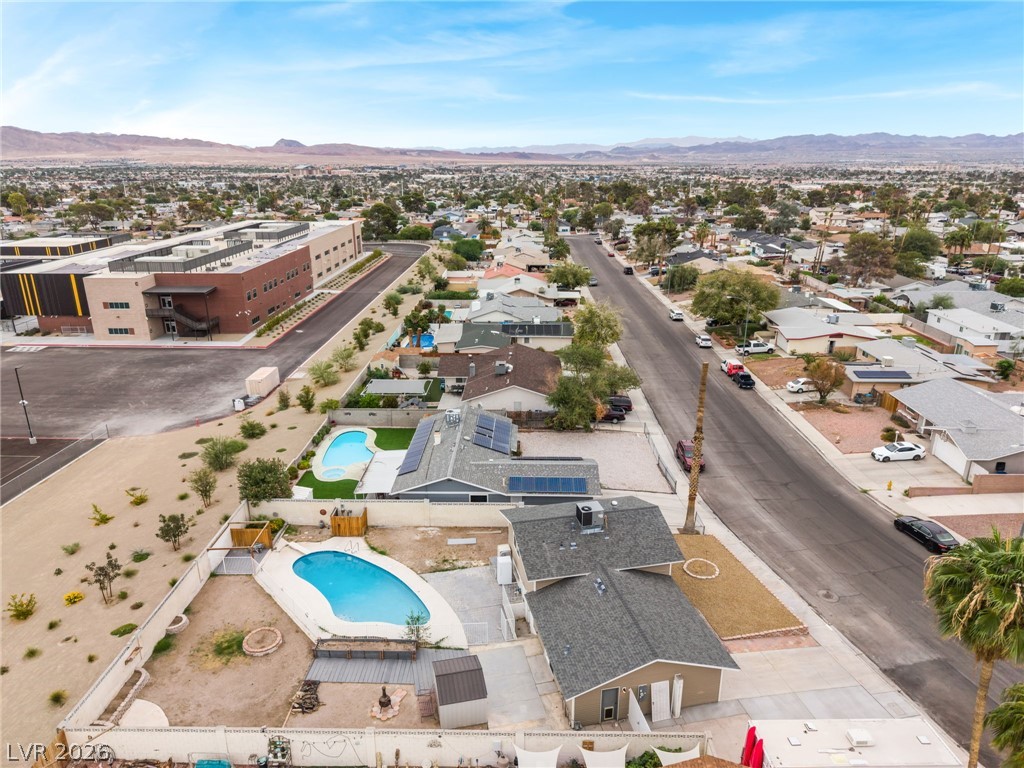 3882 Chinchilla Avenue Las Vegas NV 89121