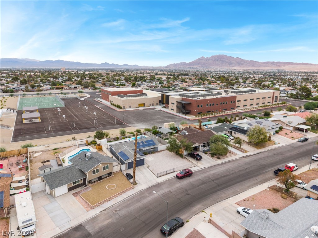 3882 Chinchilla Avenue Las Vegas NV 89121