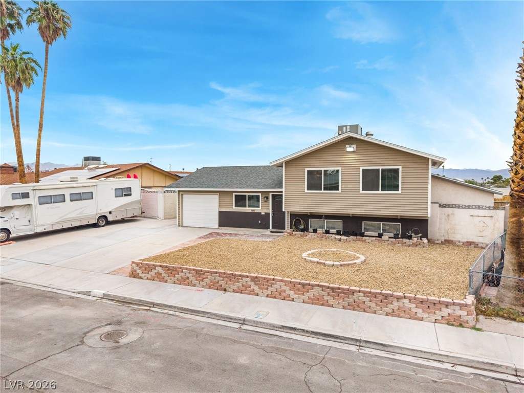 3882 Chinchilla Avenue Las Vegas NV 89121