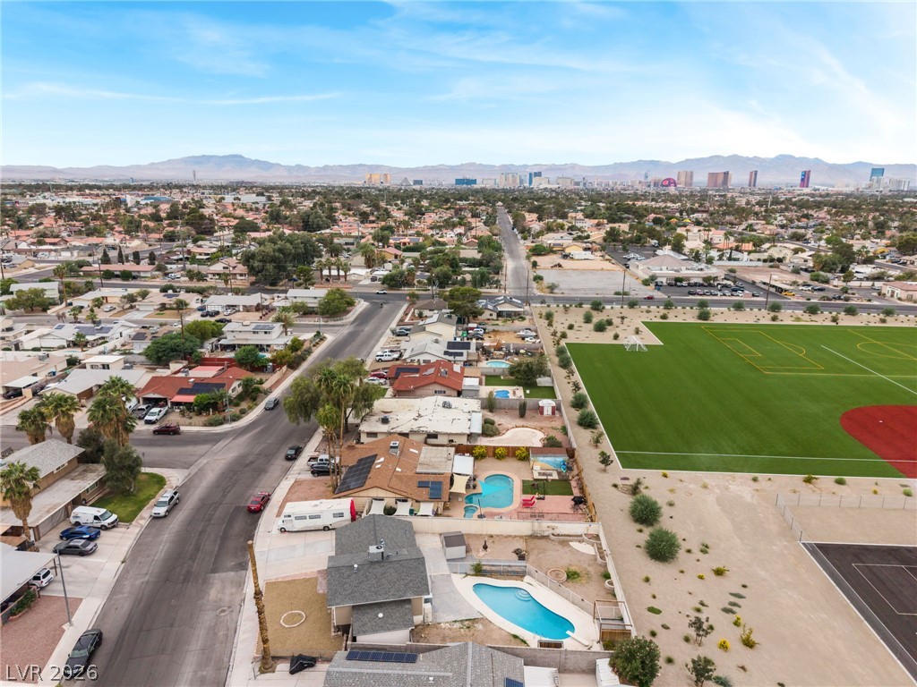 3882 Chinchilla Avenue Las Vegas NV 89121