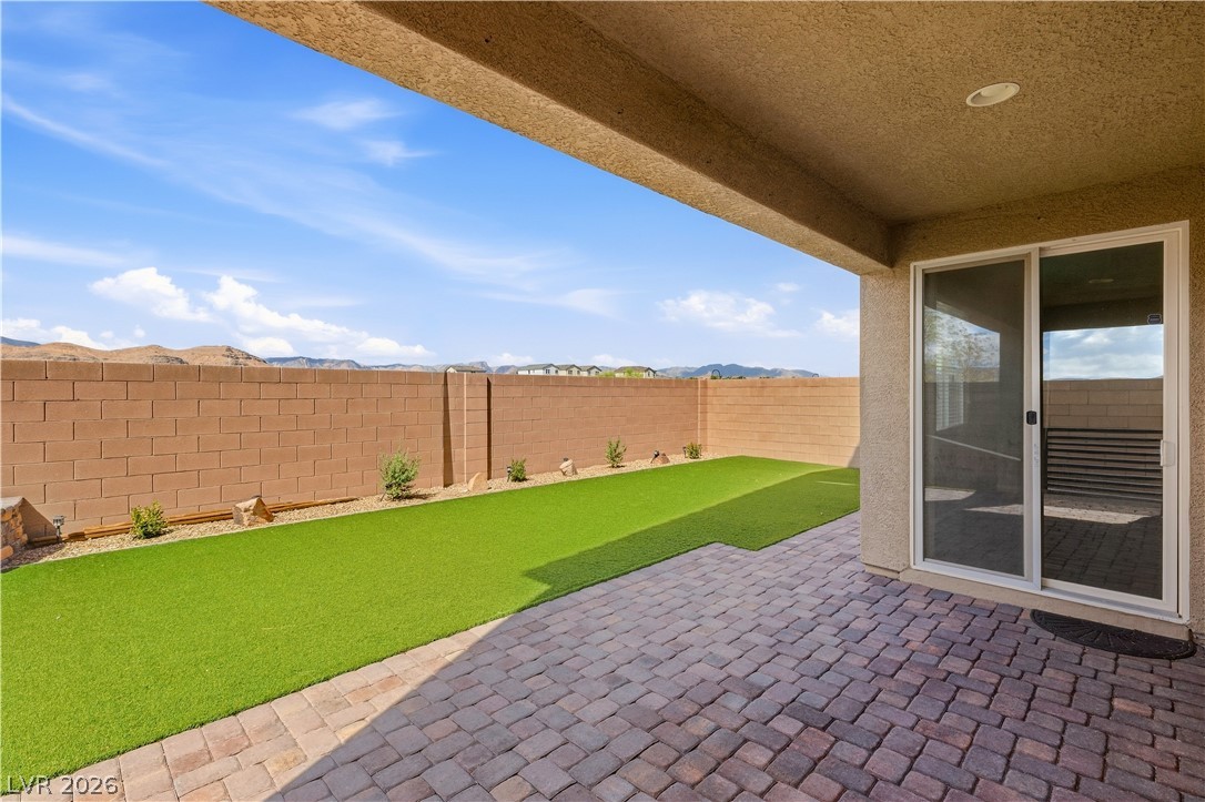 10593 Giant Cardon Street Las Vegas NV 89179