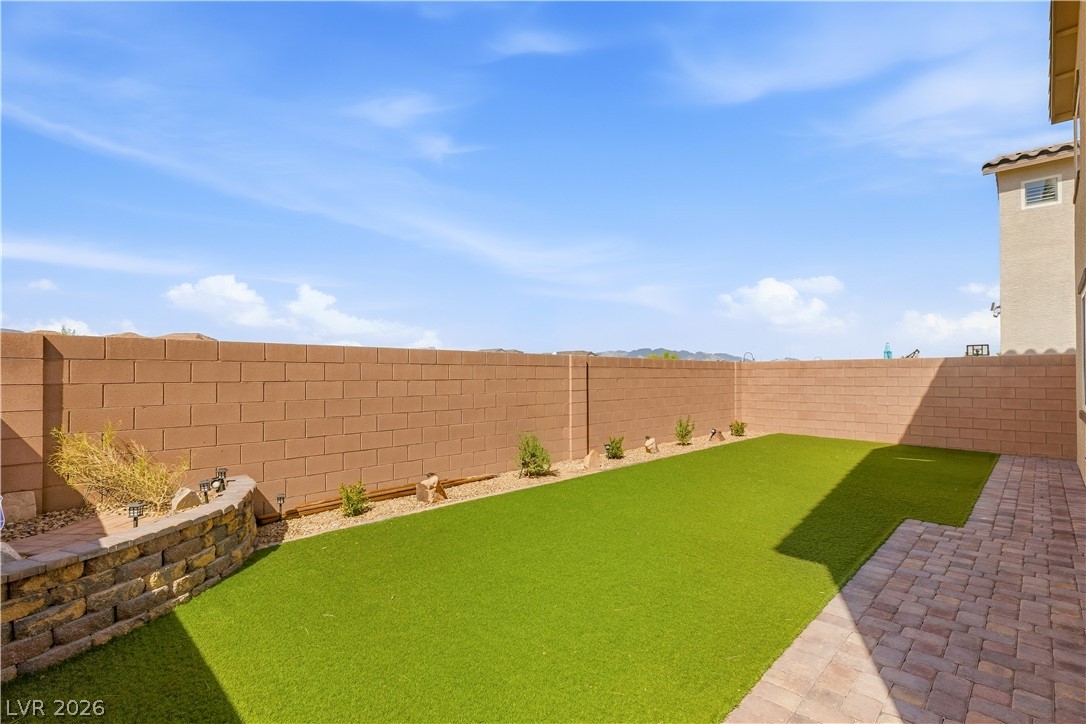 10593 Giant Cardon Street Las Vegas NV 89179