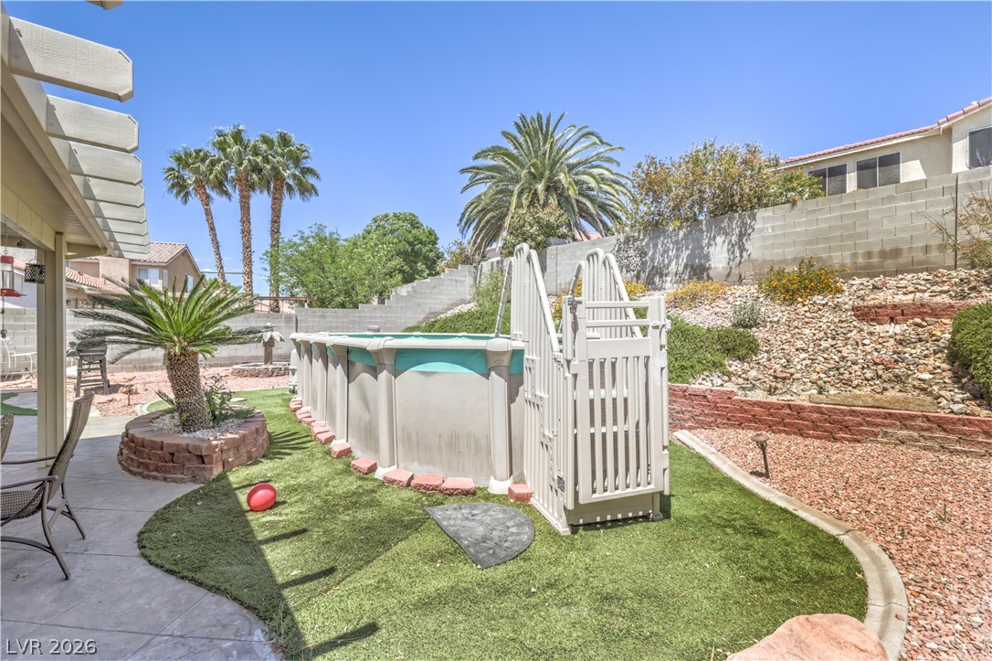 1826 Night Shadow Avenue North Las Vegas NV 89031