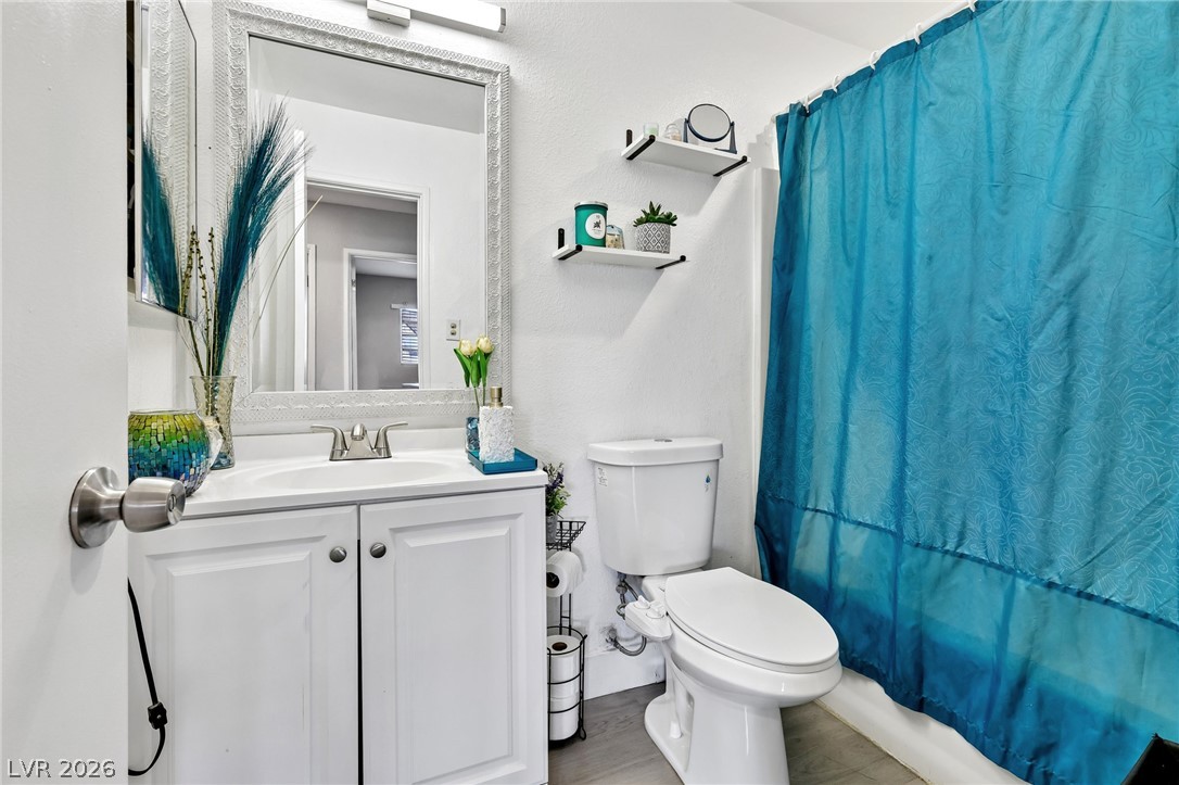 1528 Saylor Way Las Vegas NV 89108